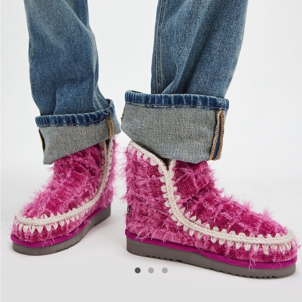 MOU WOOLY GLACIER BOOTS IN RASPBERRY PINK